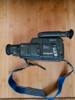 Видеокамера Sony CCD-355E