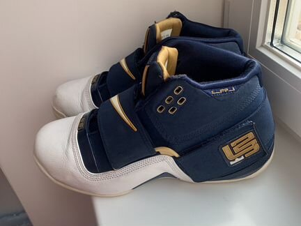 Nike Lebrun Soldier 1, 25 Straight