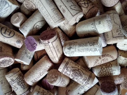 Пробки винные и от шампанского