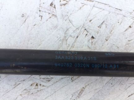 Амортизатор капота передний Volkswagen Passat B7