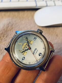 Часы Восток (сделано в СССР )