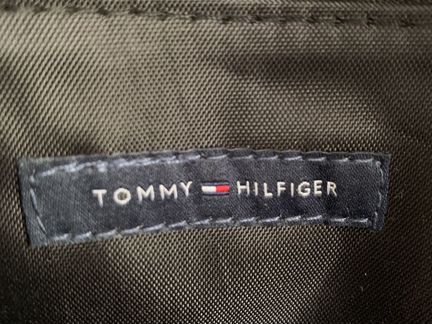 Новая сумка-почтальон tommi hilfiger