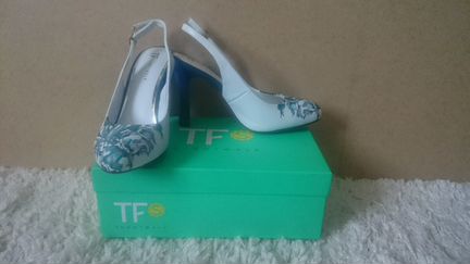 Женские туфли TF