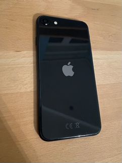 iPhone se 2020 64gb Black