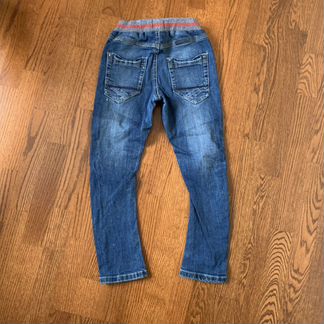 Джинсы