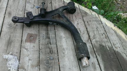 Передний нижний рычаг Mercedes ML W163