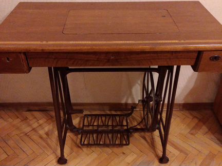 Раритетная швейная машинка Kohler