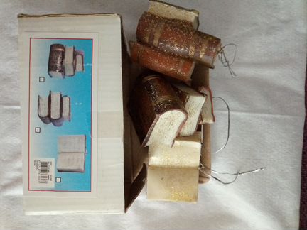 Елочные игрушки Книги 4 шт. в коробке