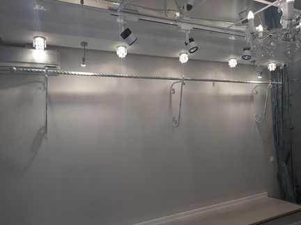 Кованая вешалка