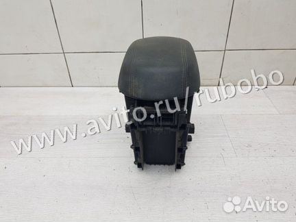 Подлокотник Kia Sportage 3 G4KD 2011