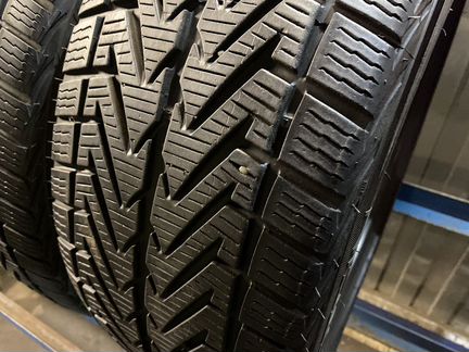 Пара 225/45R17 Vredestein wintrac extreme