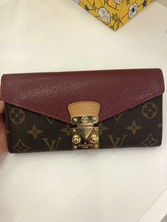 Кошелёк LV