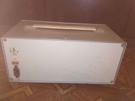 Генератор сигналов высококачественной Г4-102