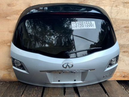 Крышка (дверь) багажника на Infiniti FX I (рестайл