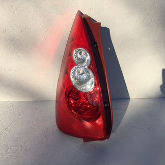 Mazda 5 CR фонарь задний новый не оригинал