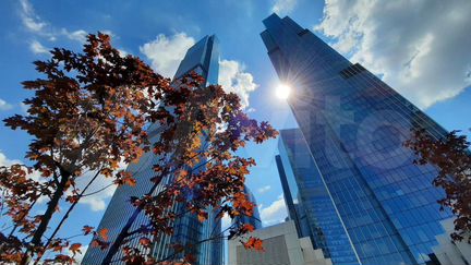 2-к апартаменты, 76.7 м², 44/75 эт.