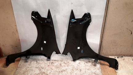 Крылья Toyota Auris тойота аурис