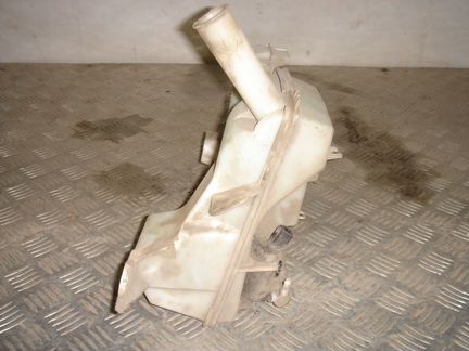 Бачок (омывателя) ford focus III 2010-2020