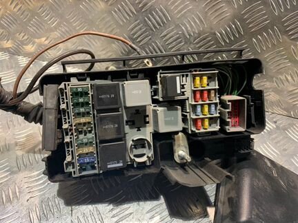 Блок предохранителей Volvo S60 1 2.4 2006