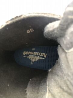 Коньки хоккейные 42 размер