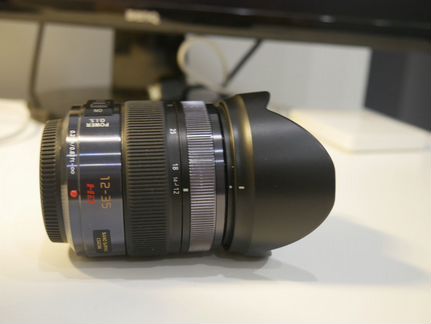 Объектив Panasonic 12-35 f.2/8 (H-HS12035)