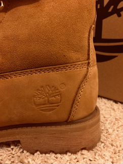 Женские зимние ботинки марки Timberland