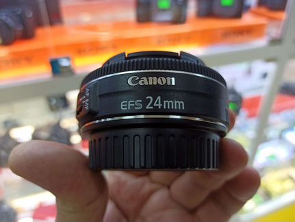 Canon EF-S 24mm f/2.8 STM S№55011 05701 б.у