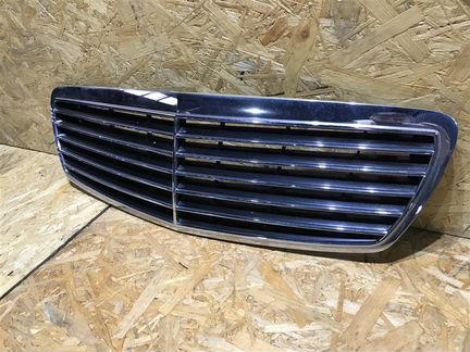 Решетка радиатора Mercedes-Benz E-Class W211 W211