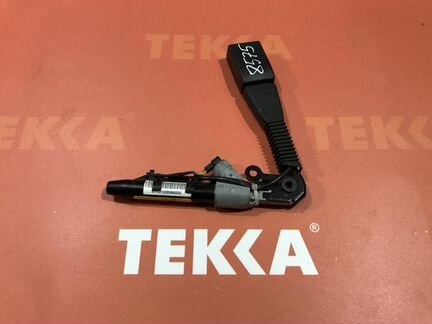 Ремень безопасности ответная часть бмв Х5 Е70