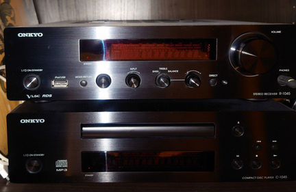 Продам музыкальный центр Onkyo PHA-1045 (Black)