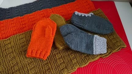 Шарф, варежки и пинетки на 1,5-3 года