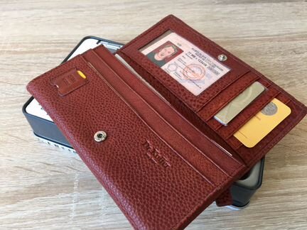 Женский кошелек из натуральной кожи