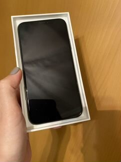 Телефон iPhone 10 б/у 64 гб