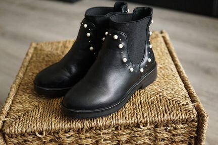 Сапожки Zara 28р