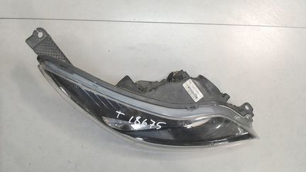 Фара (передняя) правая Ford Focus 3, 2012